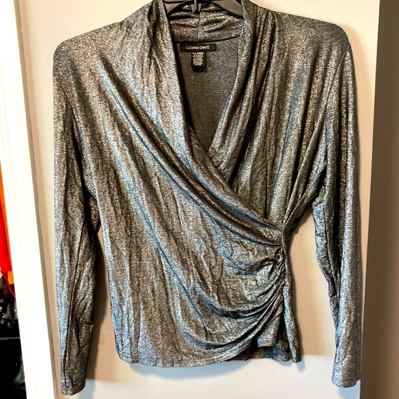 Tops - Metallic Long Sleeve Top Ruched Side Size XL